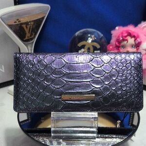 Brahmin ADY Bi-fold Wallet In Stunning Electric Blue Ateague🔥🔥